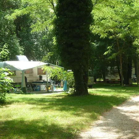 Du Lion Bourg-Saint-Andéol