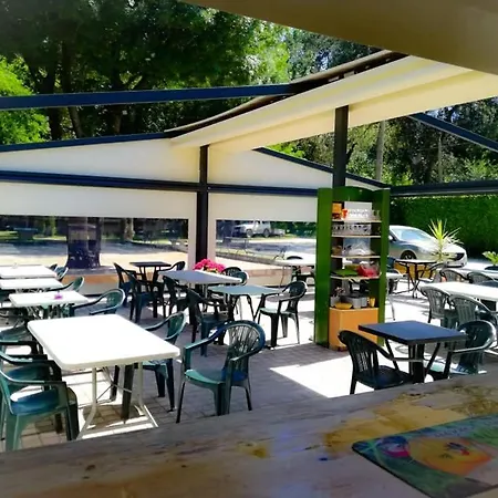 En Ardeche Le Lion 3* Bourg-Saint-Andéol