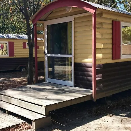Camping En Ardeche Le Lion 3*